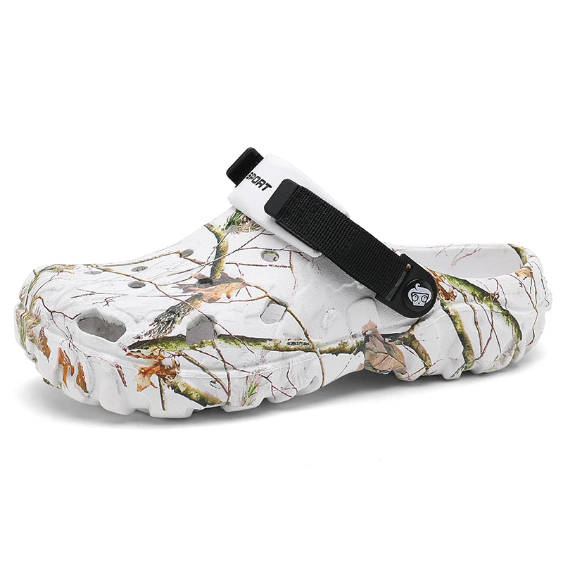 Summer Men’s Clogs & Sandals  👟